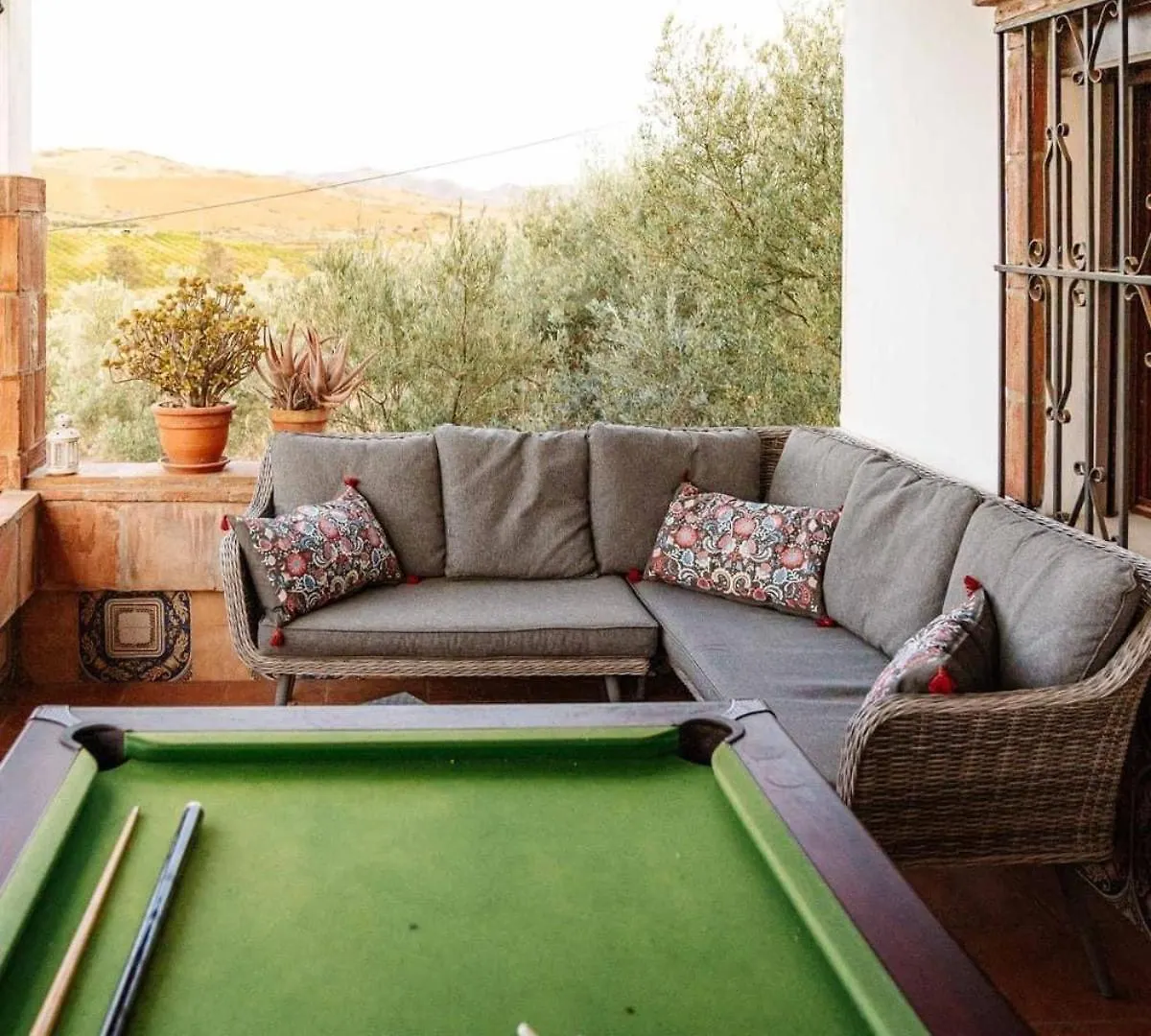 Gated Private Villa With Large Pool Malaga Spain